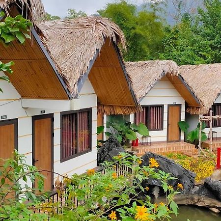 Wings Ha Giang Loop Bungalow Hotel Buitenkant foto